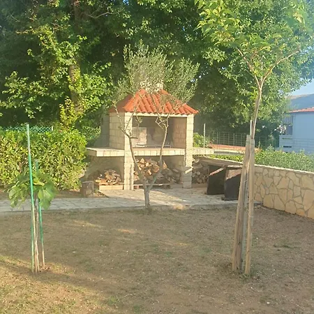Rafael Apartman